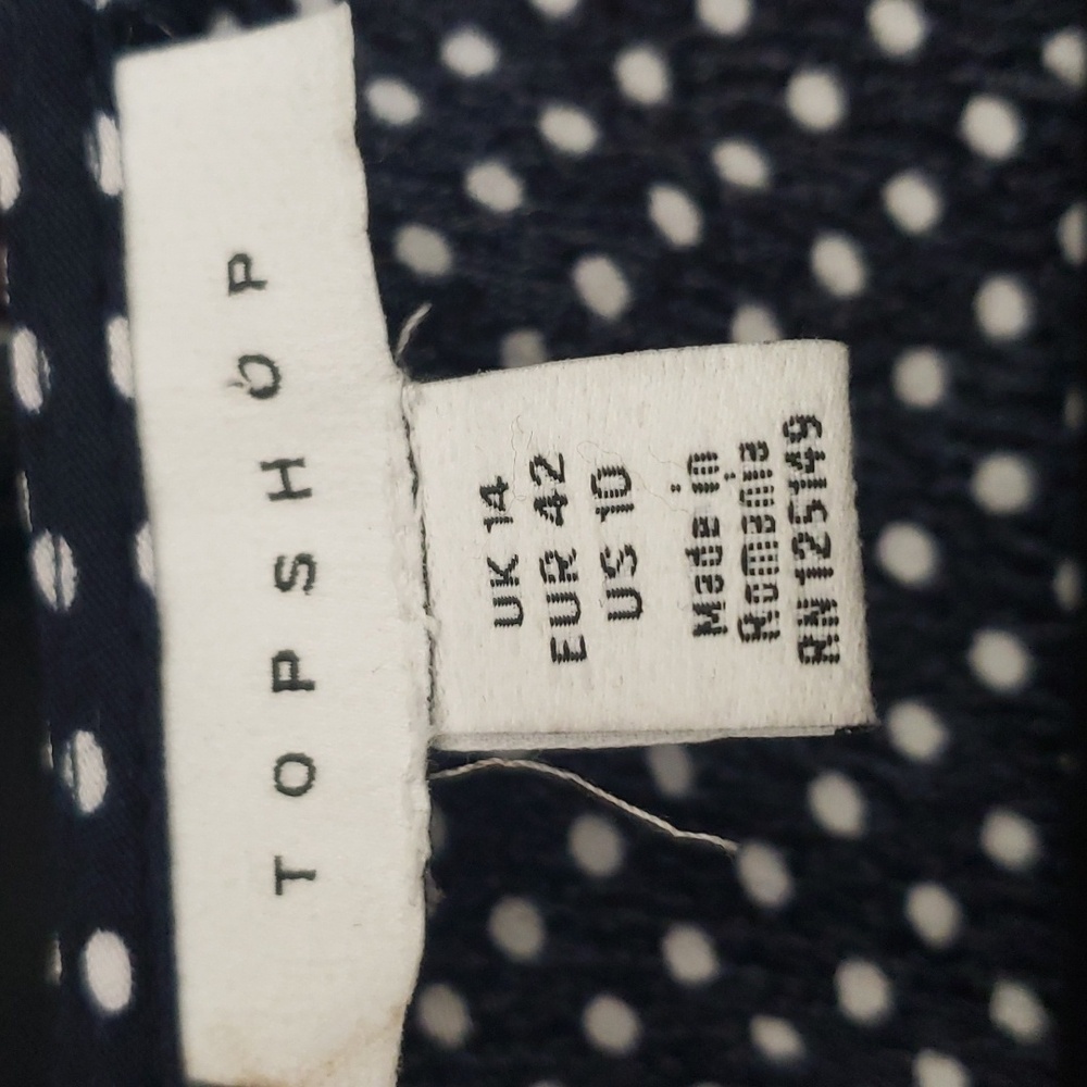Polka Dot Wrap Dress v neck  knot front long sleeve.  size 14 - Picture 6 of 8